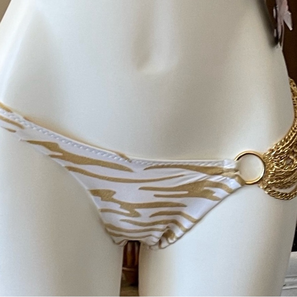 “Who’s that Girl” Bikini L/S - Picture 6 of 8